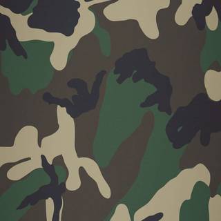 Camo iPhone wallpaper