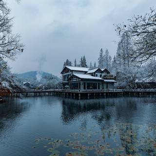 Winter 5120x2880 wallpaper