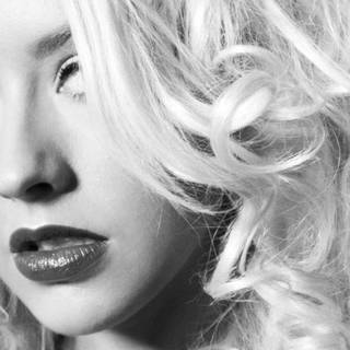 Christina Aguilera desktop wallpaper