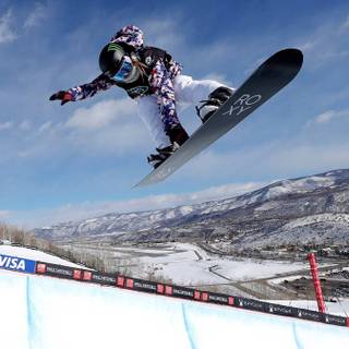 Winter olympic snowboarding wallpaper