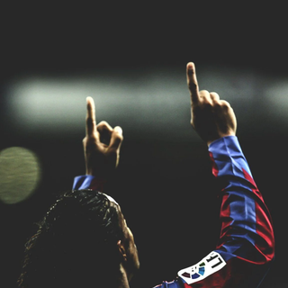 Ronaldinho phone wallpaper