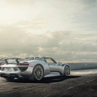 Porsche 918 desktop wallpaper