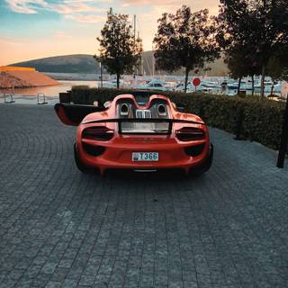 Porsche 918 iPhone wallpaper