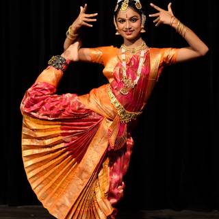 Indian classical dance wallpaper