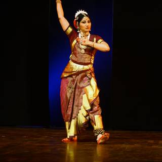 Indian classical dance wallpaper