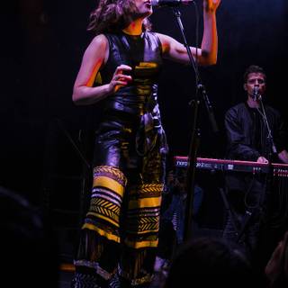 Alice Merton wallpaper