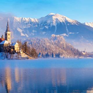 Winter trip wallpaper