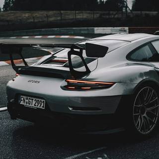 Porsche GT3 iPhone wallpaper