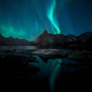 Aurora Borealis phone wallpaper