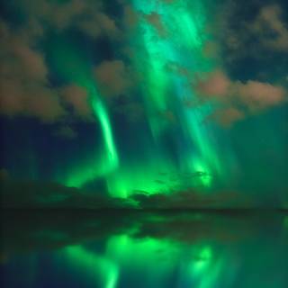 Aurora Borealis phone wallpaper