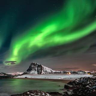 Aurora Borealis phone wallpaper