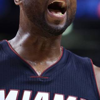 Dwayne Wade iPhone wallpaper