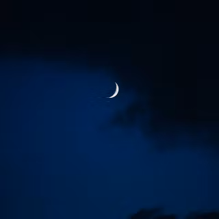 iPhone half moon wallpaper