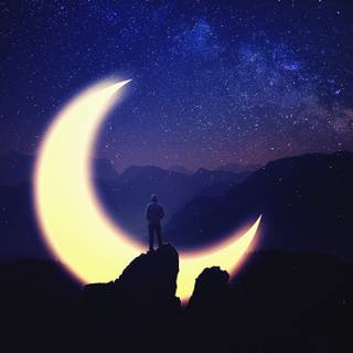 Crescent moon 4k wallpaper