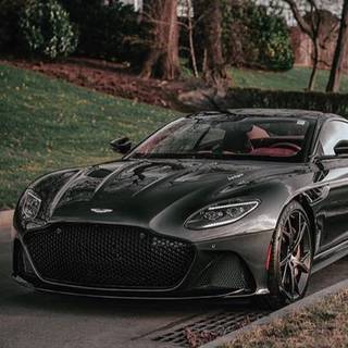 Aston Martin 4k iPhone wallpaper