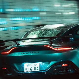 Aston Martin 4k iPhone wallpaper