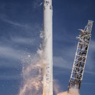 SpaceX iPhone wallpaper