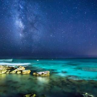 Stars and ocean wallpaper