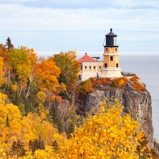 Lighthouse autumn wallpaper