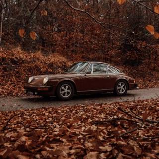 Aesthetic car iPhone wallpaper