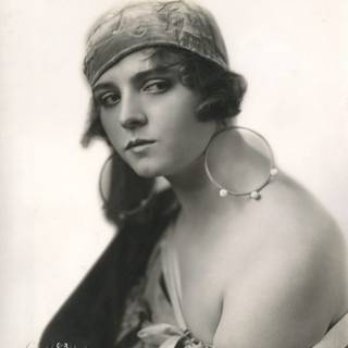 Olive Thomas wallpaper