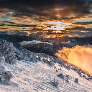 Winter sunrise 4k wallpaper