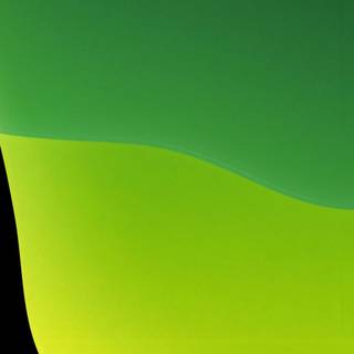 Green iPhone 13 wallpaper