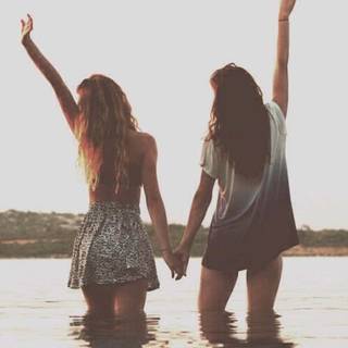 Duo friendship wallpaper