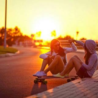 Duo friendship wallpaper