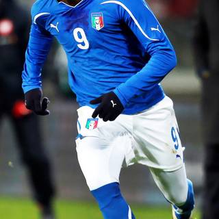 Mario Balotelli iPhone wallpaper
