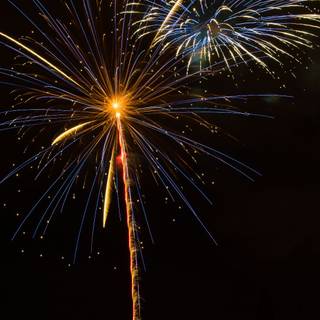Fireworks iPhone wallpaper