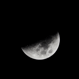 iPhone half moon wallpaper