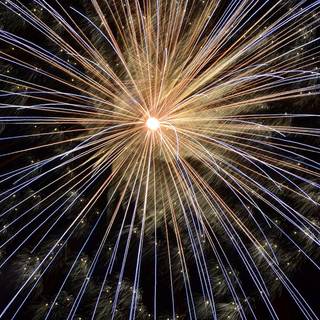 Fireworks iPhone wallpaper