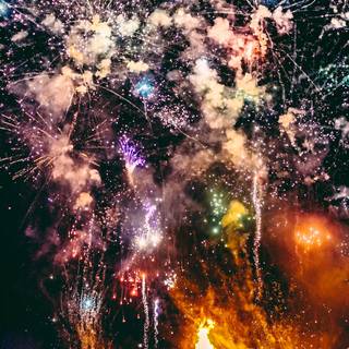 Fireworks iPhone wallpaper