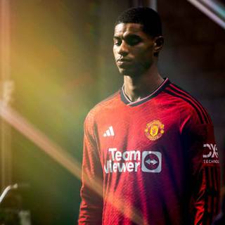 Manchester United 2023/24 season wallpaper