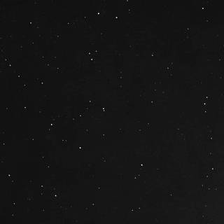 Aesthetic iPhone 11 black wallpaper