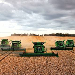 Tractor iPhone wallpaper