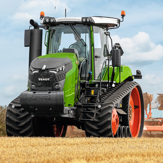 Tractor iPhone wallpaper