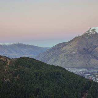 Late autumn mountains wallpaper