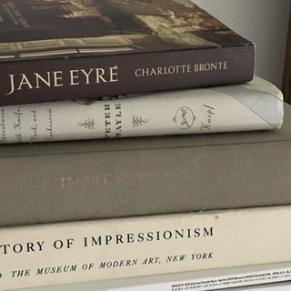 Books iPhone wallpaper