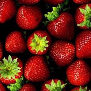 Strawberry phone wallpaper