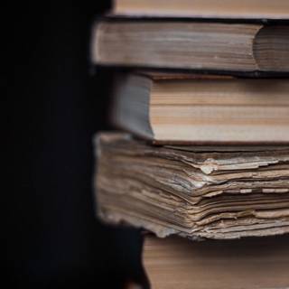 Books iPhone wallpaper