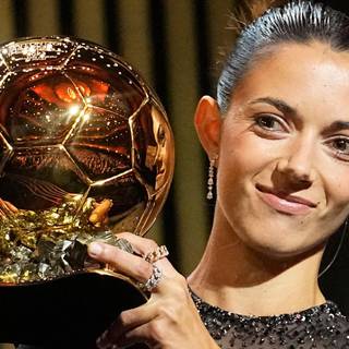 Aitana Bonmatí Ballon D'Or 2023 wallpaper