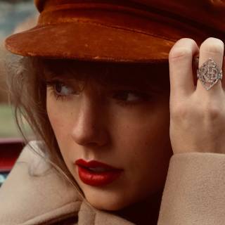 Taylor Swift Red album wallpaper