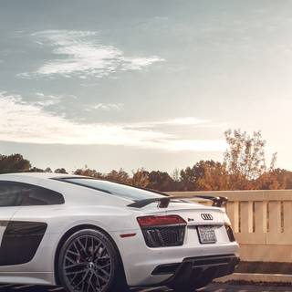 R8 iPhone wallpaper