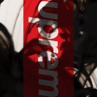 Supreme iPhone 11 wallpaper