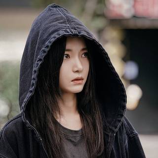 The Heavenly Idol wallpaper