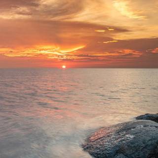 8k vertical wallpaper