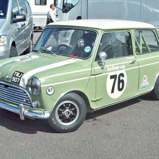 1963 Mini Cooper wallpaper