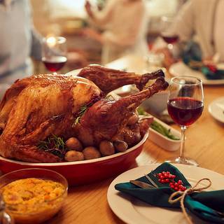 Thanksgiving wine wallpaper